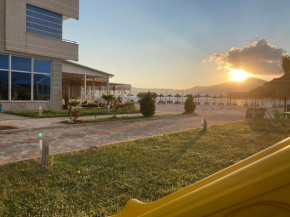 Blue Paradise Hotel